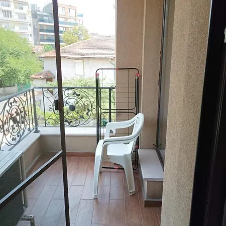Apartment One Bedroom 10 - Vasil Aprilov 64 *