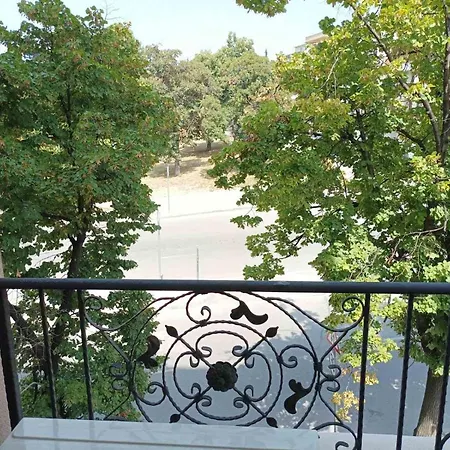 One Bedroom 10 - Vasil Aprilov 64 *